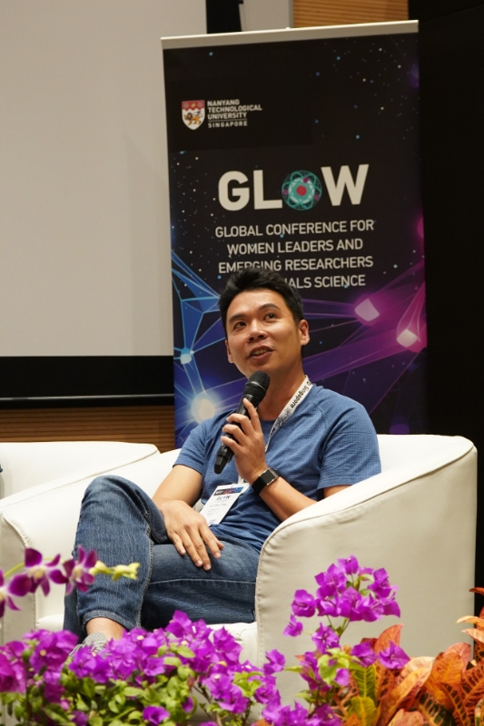 GLOW2025 (67).JPG